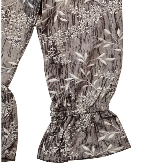 LA BELLUM HILLARY SCOTT Floral Ruffled Top Women's XL Grey Embroidered Scoop NWT - Picture 5 of 15